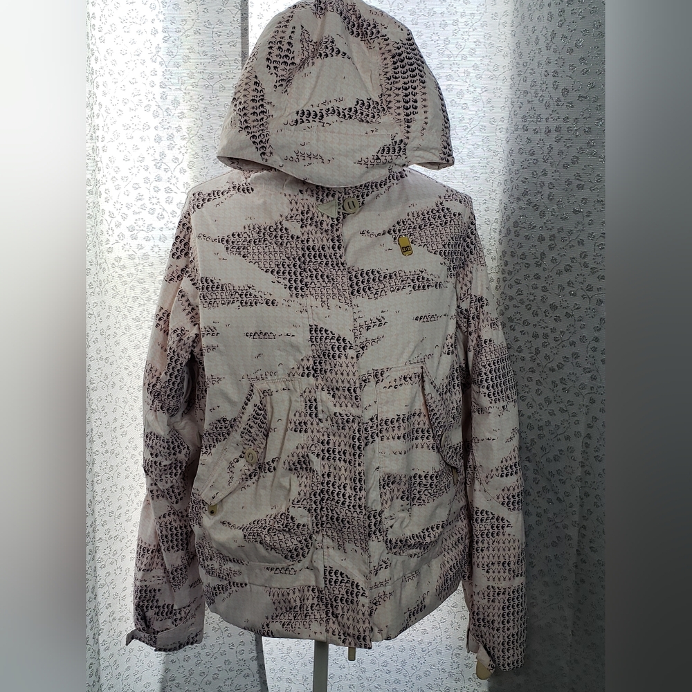 Vintage Women's DC Shoes Snowboarding Jacket Money Print M